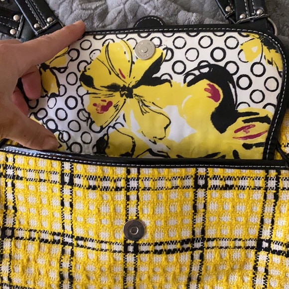 Purse - Picture 2 of 6